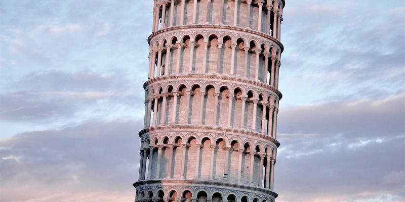 WWE名人堂争议解码:从RAW到NXT,谁配得上最高荣誉?